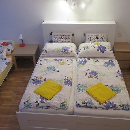 Apartments Messe-Prater Viena Quarto foto